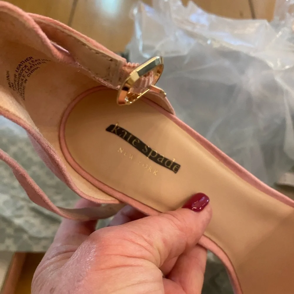 Kate Spade Pink Suede Mona Block Heel New in Box size 9
